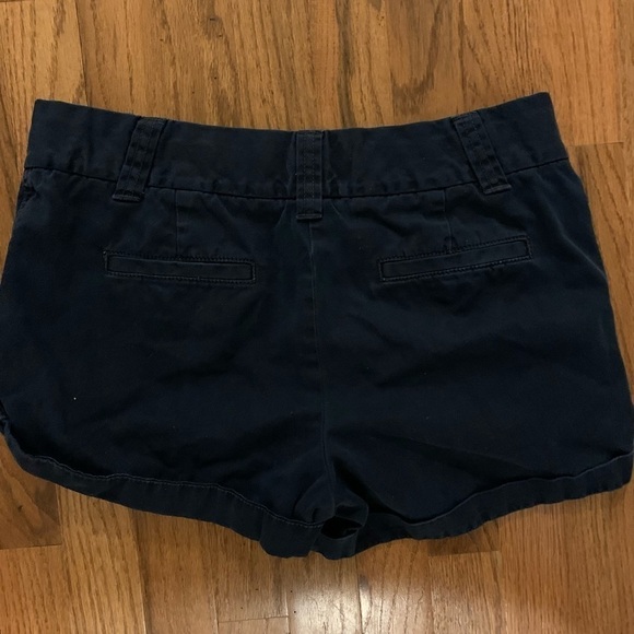 J.Crew navy classic twill chino shorts, size 6 - Picture 5 of 5